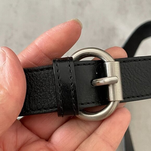 Vintage Hobo International Rectangular Black Leather Zip Crossbody Shoulder Bag - Picture 11 of 12